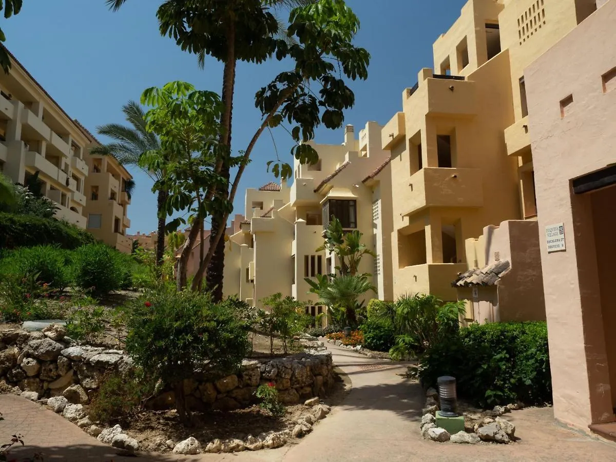 2290-Apt With Terrace Sea View And Pools Manilva Apartment